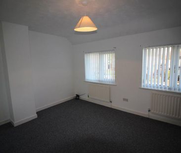 2 bedroom house to rent - Photo 2