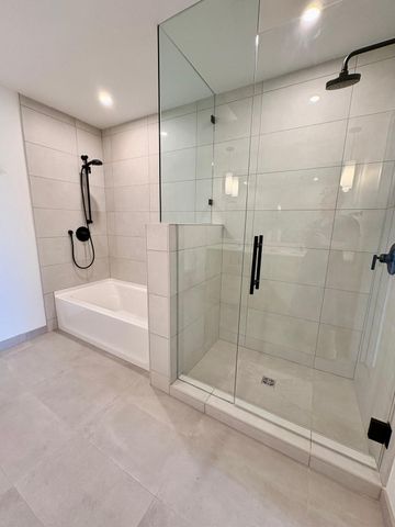 Fifth Floor at ZARA 1 - Photo 3