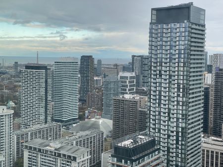 For Lease - 8 Wellesley Street Unit# 5115, Toronto, Ontario - Photo 5