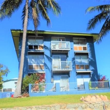 2/109 The Strand, North Ward QLD 4810 - Apartment For Rent - $550 | Domain - Photo 1