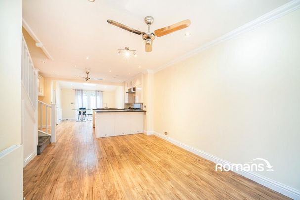 2 bedroom terraced house to rent - Photo 1