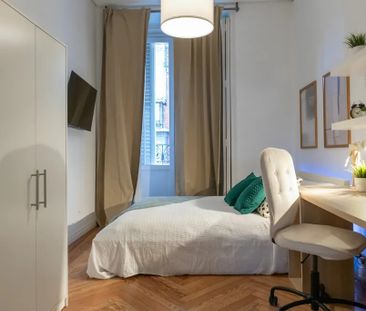 Calle de la Plaza, Madrid, Community of Madrid 28043 - Photo 2