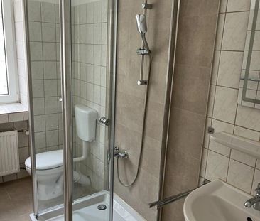 Wuppertal-Barmen – Stilvoll renovierte 2-Zimmerwohnung - Photo 1