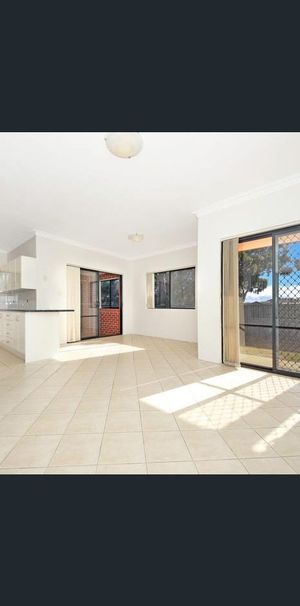 O the joys of Oatley! - Photo 1