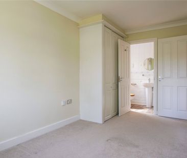 Eastcourt Avenue, Earley, Reading, Berkshire, RG6 - Photo 1