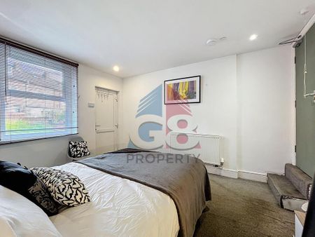 5 bedroom house share to rent - Photo 3
