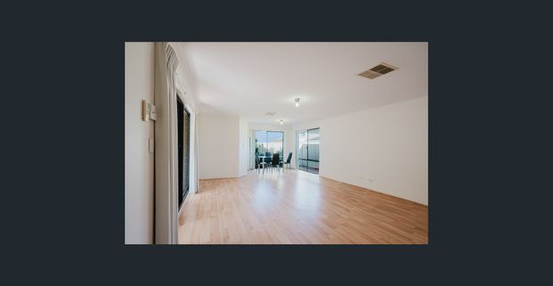 Low Maintenance Living in a Prime Canning Vale Location - Photo 1