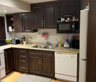 For Lease - 108 Maroon Drive, Richmond Hill, Ontario - Photo 6