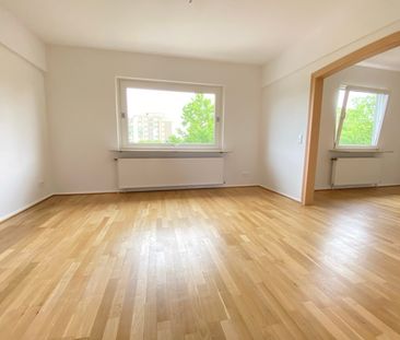 3,5 Zimmer-Wohnung top saniert mit 300 qm Gartenanteil! Ein Traum f... - Photo 1