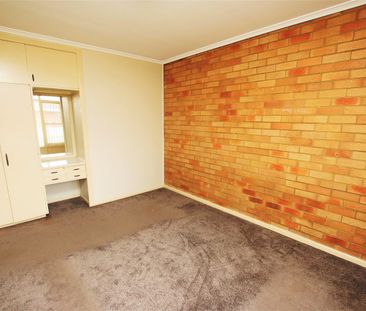 INNER CITY UNIT - Photo 3