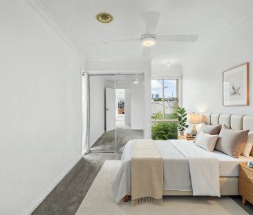 Two Levels, Three Outdoor Spaces & Pure Richmond Vibe! - Photo 4