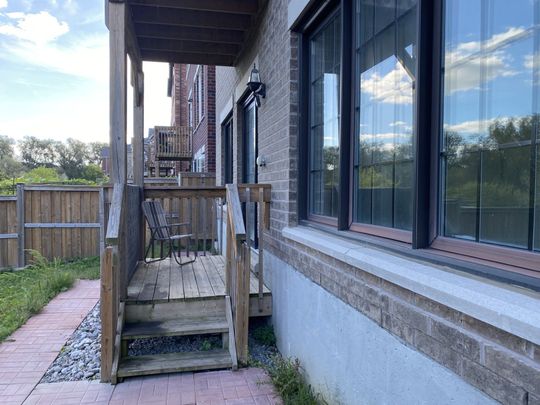 For Lease - 50 Sharonview Crescent, East Gwillimbury, Ontario - Photo 1