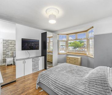 4 bedroom terraced house to rent - Photo 6