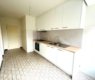 Appartement gelegen op de eerste verdieping in de directe nabijheid... - Foto 2