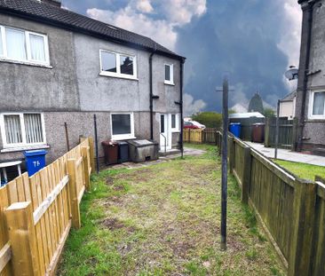 2 bedroom semi-detached house to rent - Photo 6