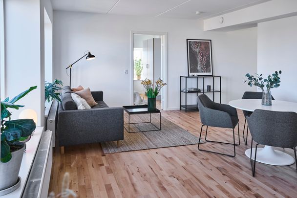 Lektorgaarden, Kollegievej - Photo 1