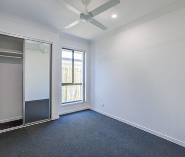 Family Home In Brookhaven! - Photo 4