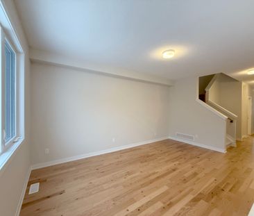 For Lease - 515 Galanthus Walk, Kanata, Ontario - Photo 2