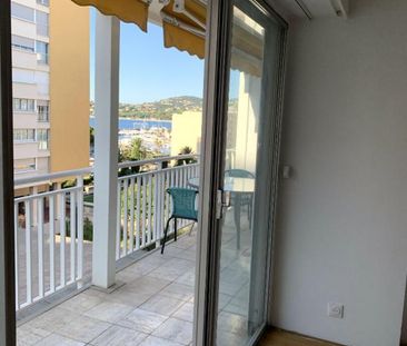 Appartement face au port de Sainte Maxime 2 pièce(s) 32 m2 - Photo 1