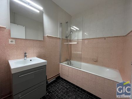Location Appartement 3 pièces 52m² - Photo 4