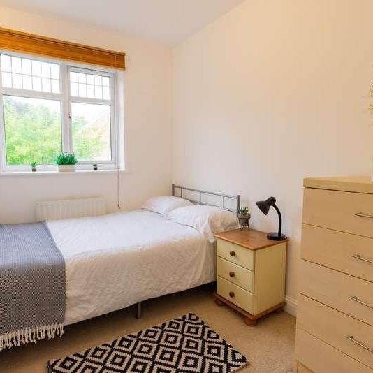 Bole Hill Close, Sheffield, S6 - Photo 1