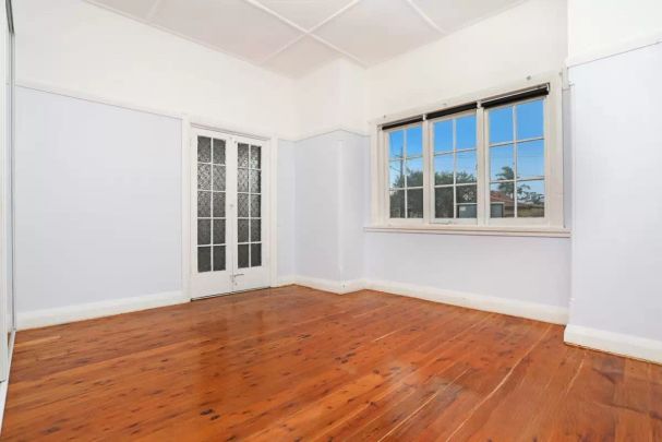 15 Campbell Street, Ramsgate - Photo 1