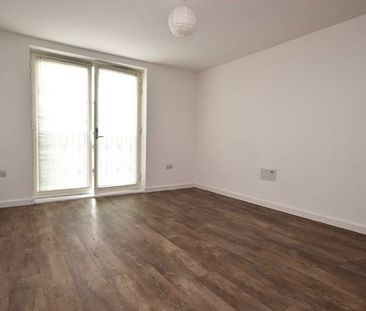 Beatrice House, Stothert Avenue, Bath, BA2 - Photo 2