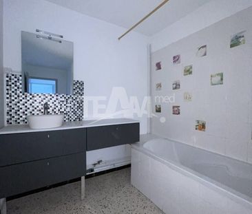 Location Appartement 3 pièces 72m² SETE 34200 - Photo 1