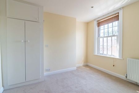 2 bedroom property to rent, Available unfurnished from 08/11/2024 - Photo 2