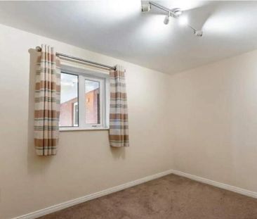 6 O'Neills Place, Church Road, Holywood, BT18 9BU - Photo 3