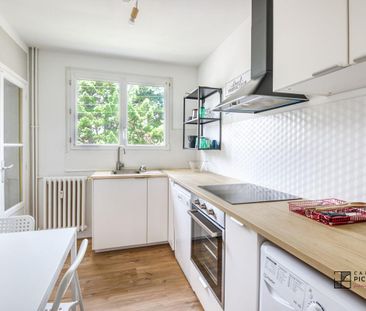 Location Appartement 5 pièces Meublé 85m² ST SEBASTIEN SUR LOIRE 44230 - Photo 1