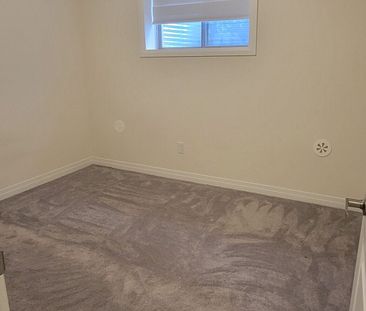 For Lease - 76 Carneros Way Unit# 2, Markham, Ontario - Photo 3