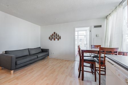 For Lease - 650 Queens Quay Unit# 1122, Toronto, Ontario - Photo 2