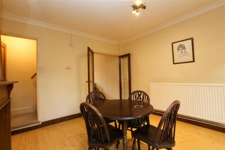 2 bedroom terraced house to rent - Photo 3