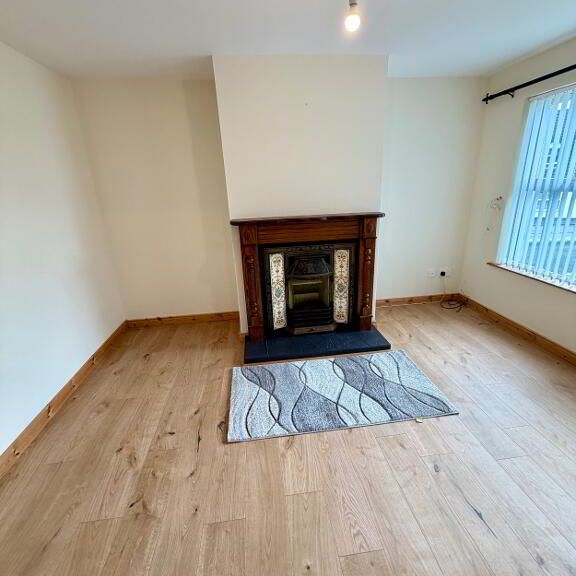 6 Ard Ri Park, Armagh, BT60 4JS - Photo 1