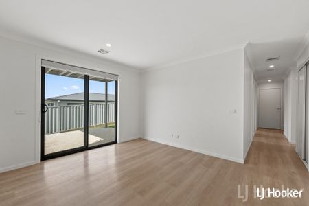 48 Birchfield Drive, Bungendore NSW 2621 - House For Rent | Domain - Photo 3