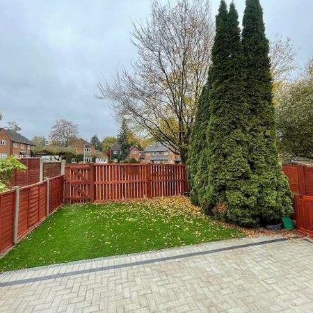 Frithwood Avenue, Northwood, HA6 - Photo 3