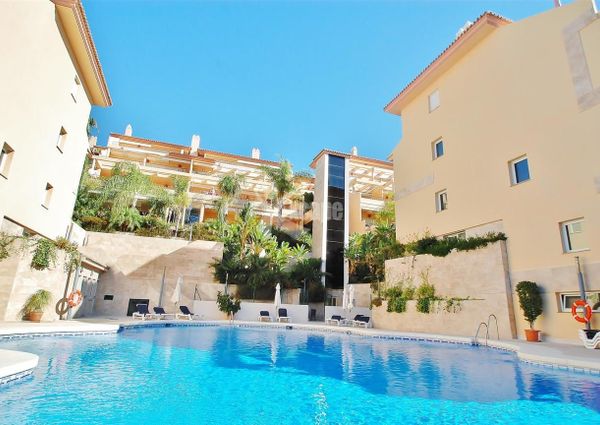 Luxury 2 bedrooms Penthouse Duplex for rent in Nueva Andalucia