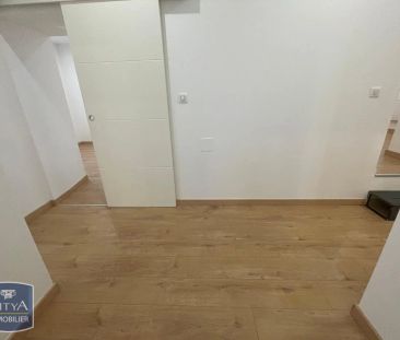 Appartement à louer 4 pièces 72.35m² - Photo 2