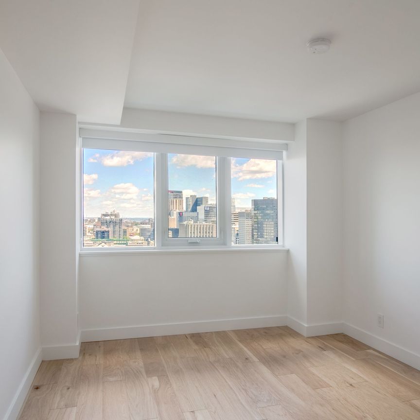 3460 Peel Street - Photo 1