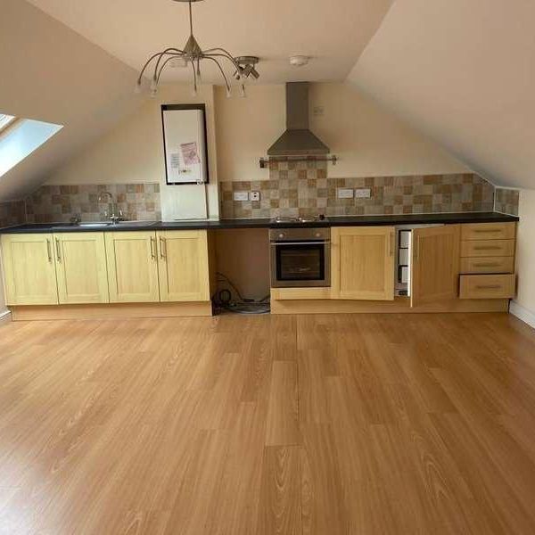 Lemans Drive, Staincliffe, Dewsbury, WF13 - Photo 1