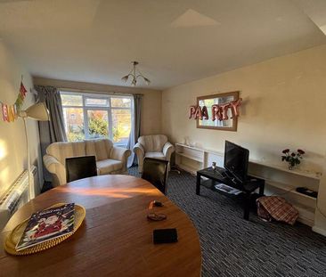 3 bedroom apartment to rent - Photo 1