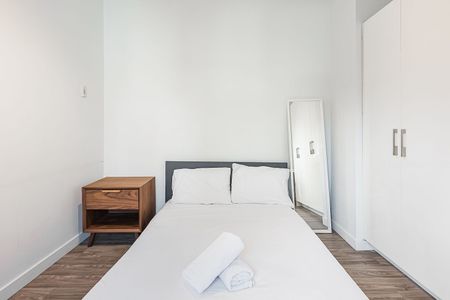 Castle Lofts - Photo 5