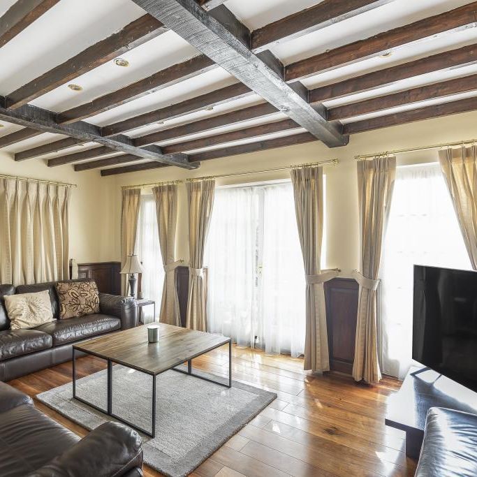 5 bedroom cottage to rent - Photo 1