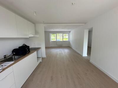 Location Appartement 3 pièces 70m² CAMBRAI 59400 - Photo 3