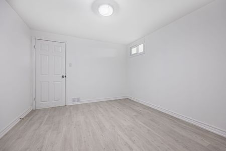 For Lease - 18 Shropshire Drive Unit# Bsmt, Toronto, Ontario - Photo 5