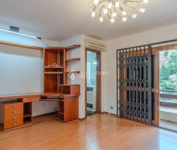 Casa com 4 quartos e 356m² para alugar em Ipanema, Porto Alegre. - Photo 3
