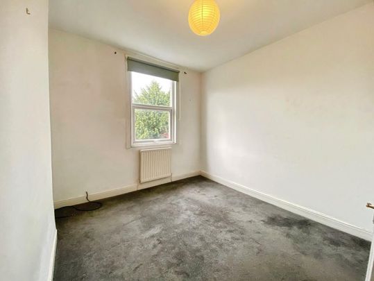 5 bedroom semi-detached house to rent - Photo 1