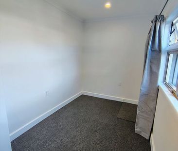Pahurehure, renovated 2 bedroom unit - Photo 3