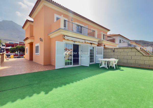 Chalet pareado · Alquiler a largo plazo ·